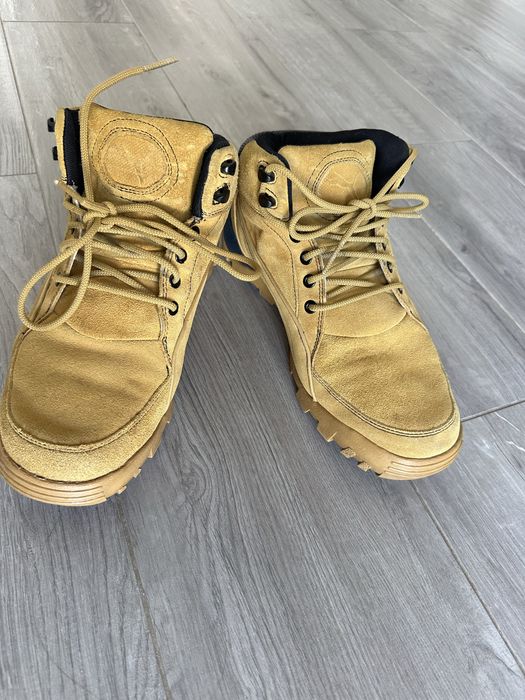 Трекіінгові шкіряні  кросівки PUMA 44 розмір (28.5см)