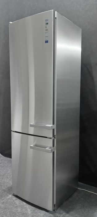 Холодильник Miele