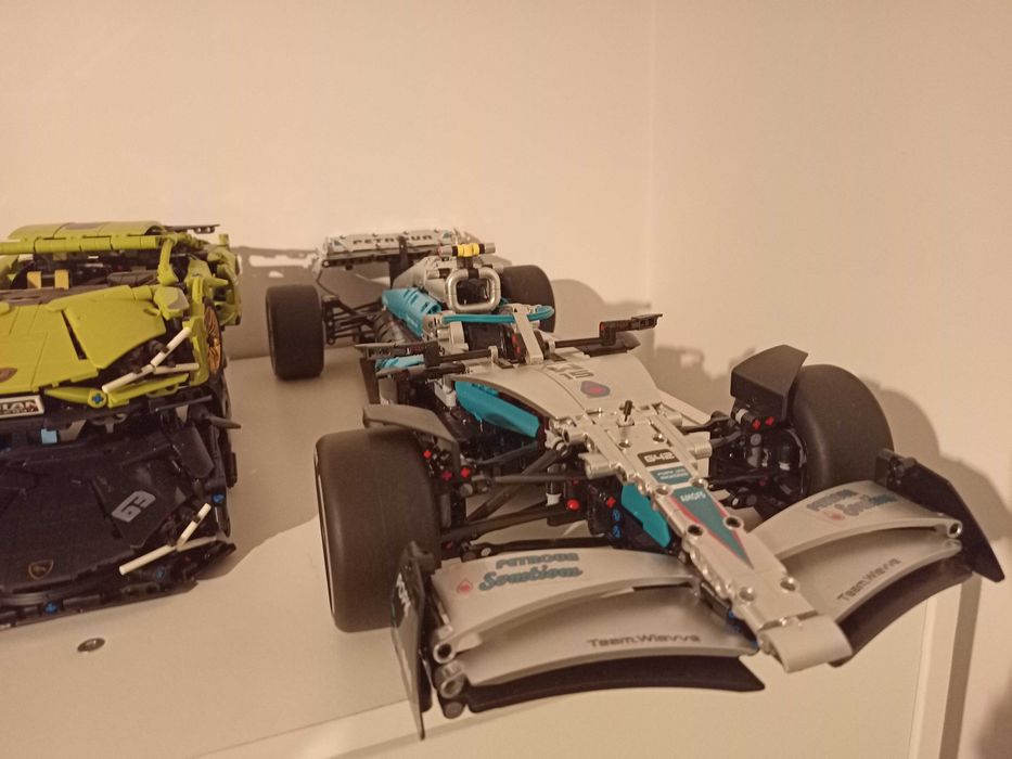 Modele samochodów z klocków LEGO Lamborghini Porsche Ford Ranger