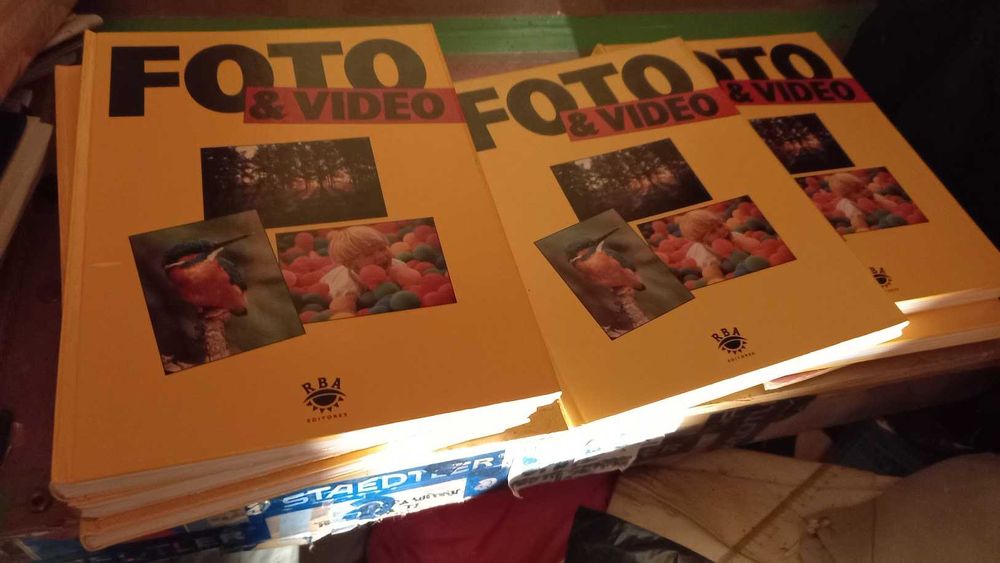Lote de Enciclopédias "Foto & Vídeo" (RBA Editores)