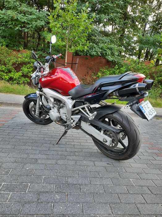 Motocykl YAMAHA FZ6N 2004