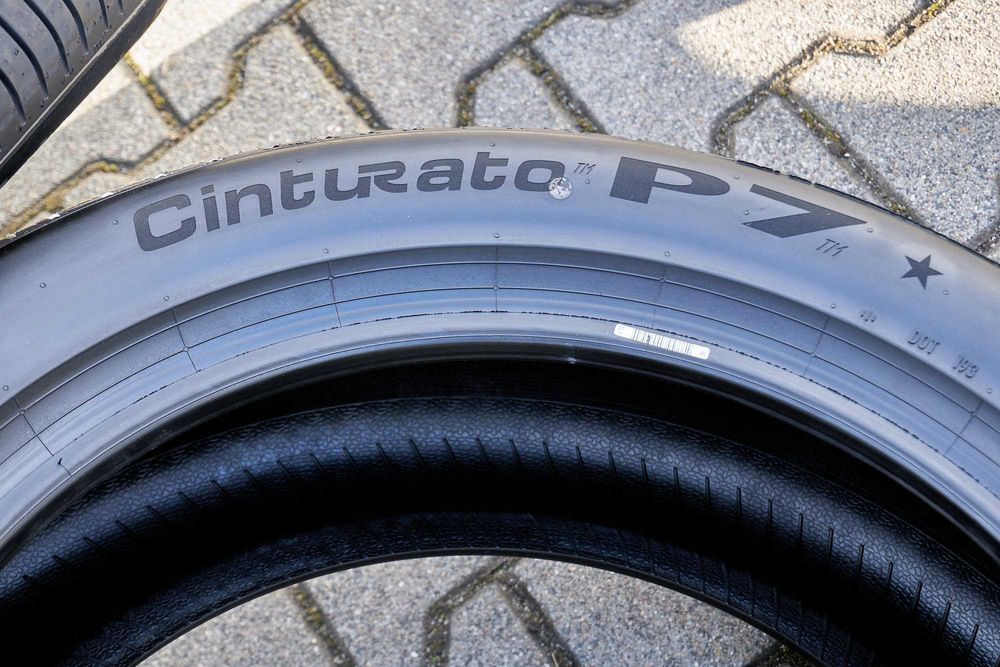 komplet Pirelli Cinturato P7 245/50 R19 105W * hom. BMW - letnie
