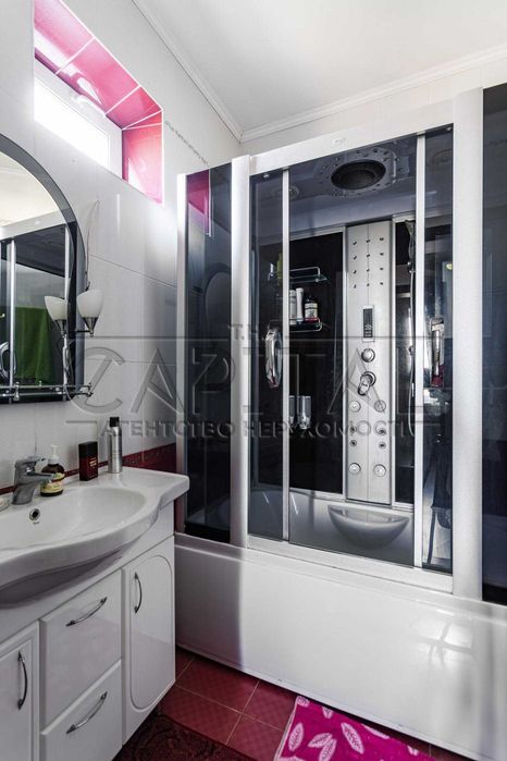 16 соток / закрита територія у КМ / з ремонтом / озеро / Васильків /