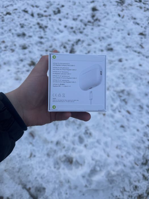 Продам новый запечатание наушники айрподс про 2  2025 год