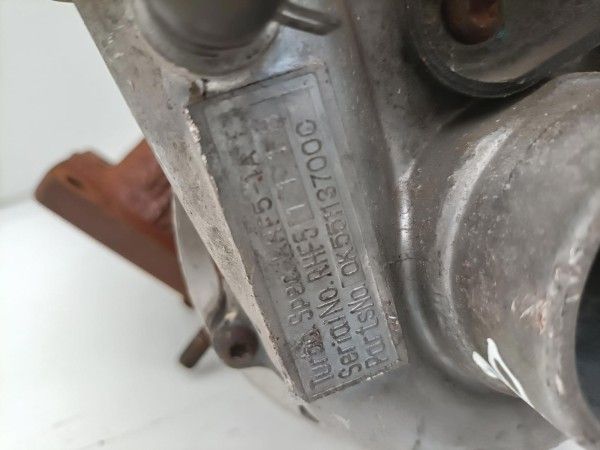 Turbo / compressor KIA Carnival II (GQ)