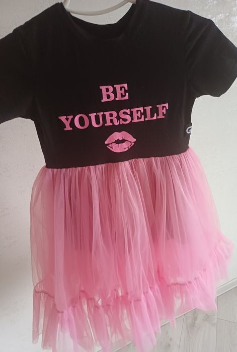 Сукня для дівчинки