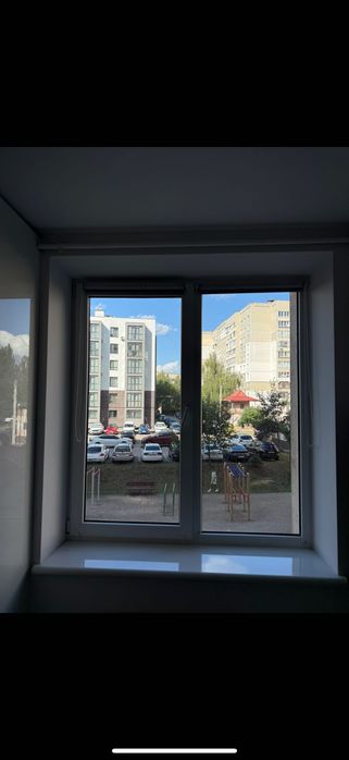 Продаються вікна