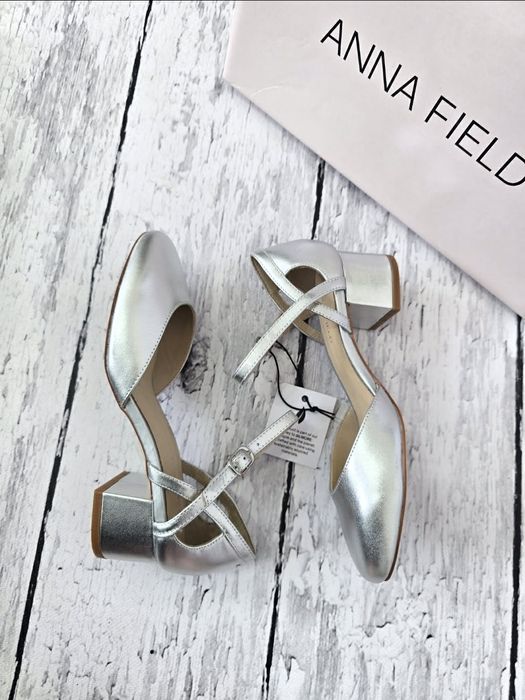 Buty Anna Field r. 35