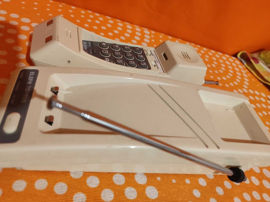 Telefone sem fio clássico