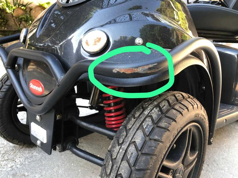 Scooter de mobilidade reduzida Stannah (modelo MiniCrosser X1)