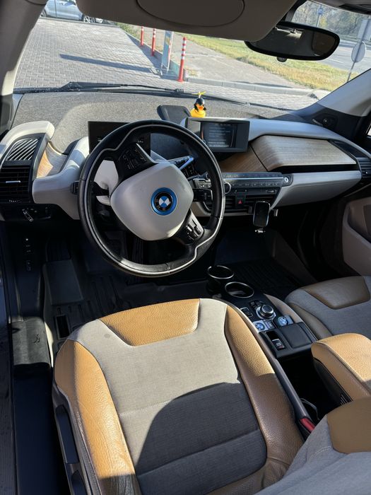 Продам бмв i3 rex