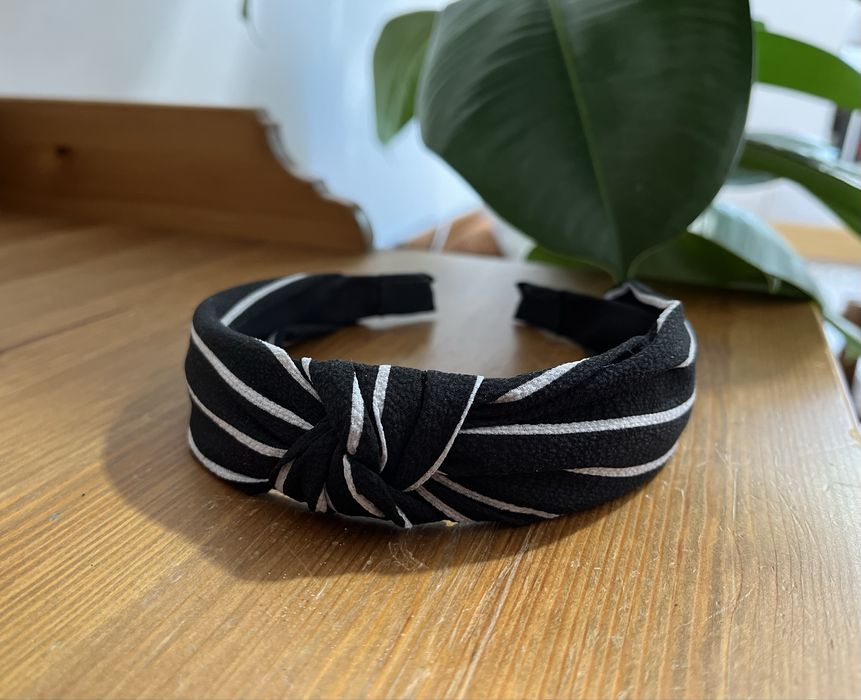 Opaska do włosów w paski