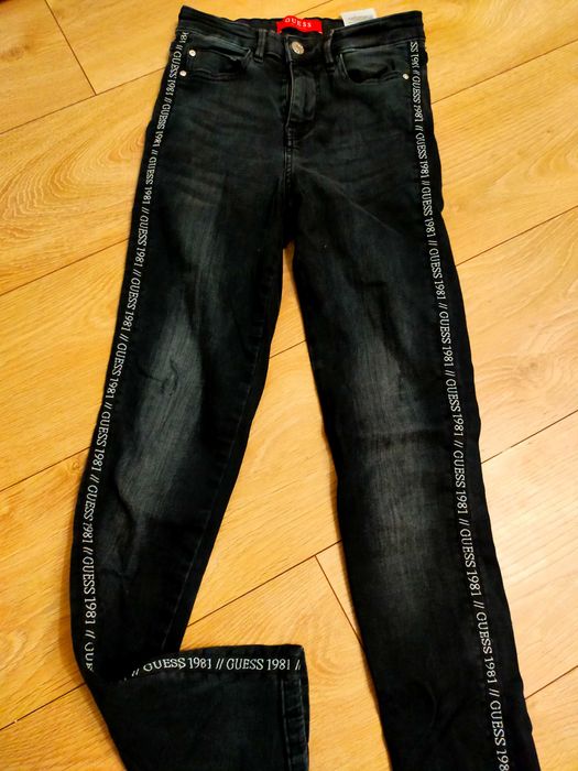 Spodnie  Guess Guess