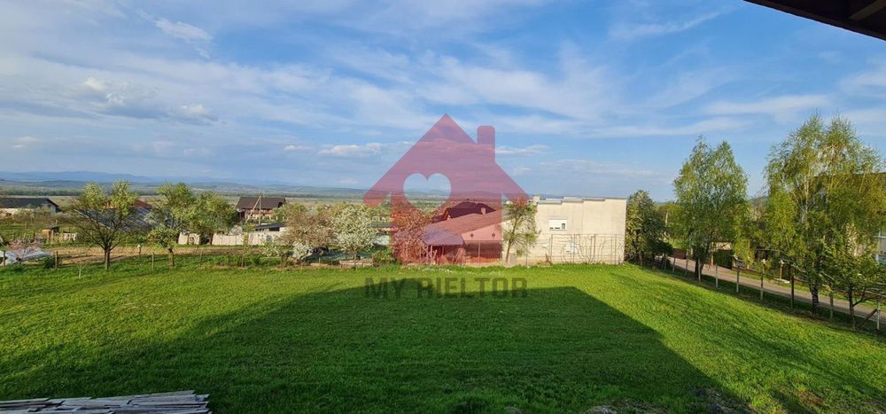 Продаж готельно-ресторанного комплексу Велятино.