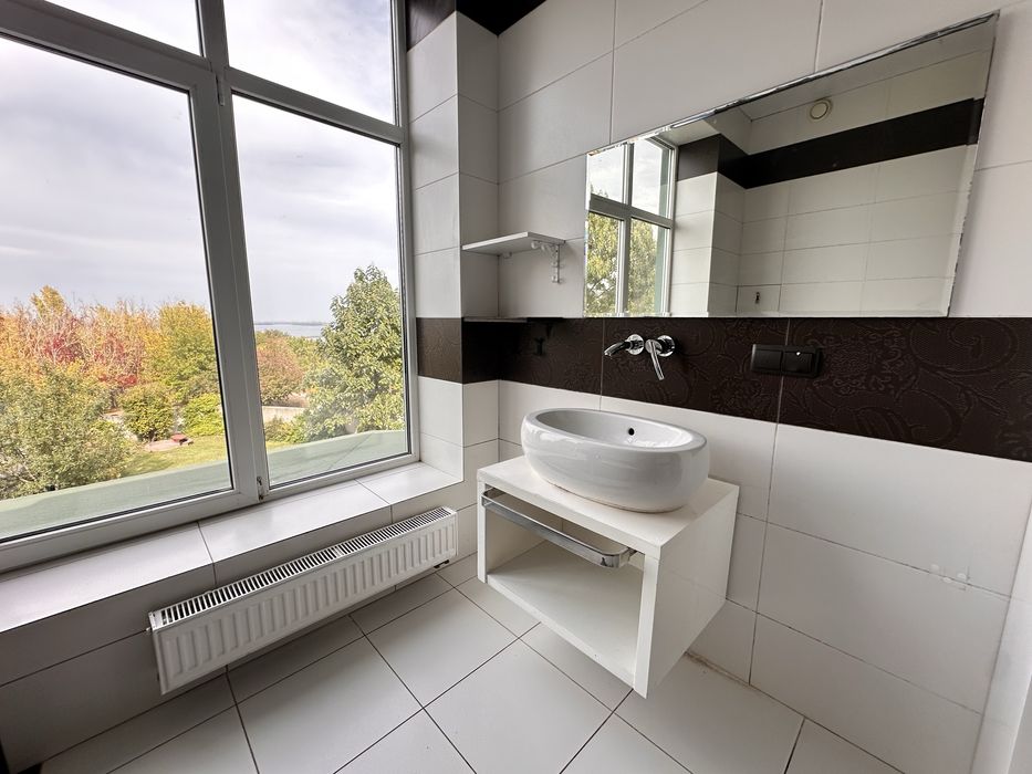 Продажа премиального дома с видом на Днепр