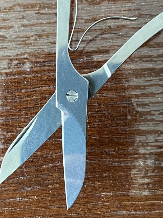 Ніж легенда.РІДКІСНИЙ (Без гака)Victorinox SwissChamp (перший випуск) 1987р.в. Новий!!!