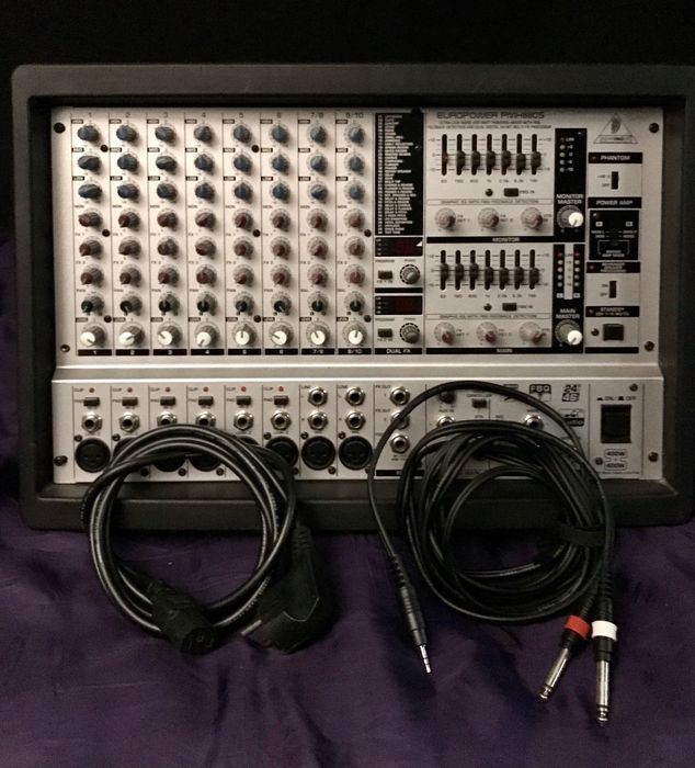 Behringer активний мікшерний пульт