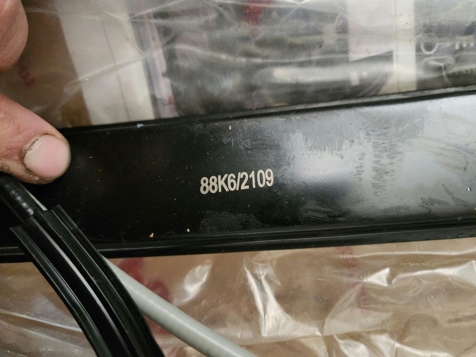 Отдам бесплатно стеклоподъемник ауди а6 с5