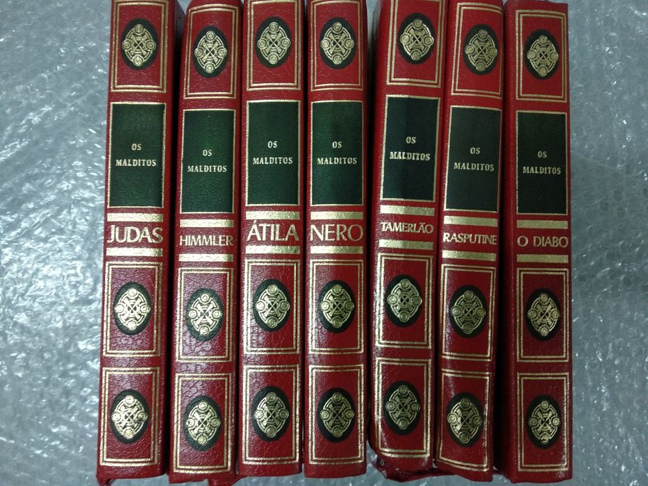 Coleção 7 livros "Os malditos"