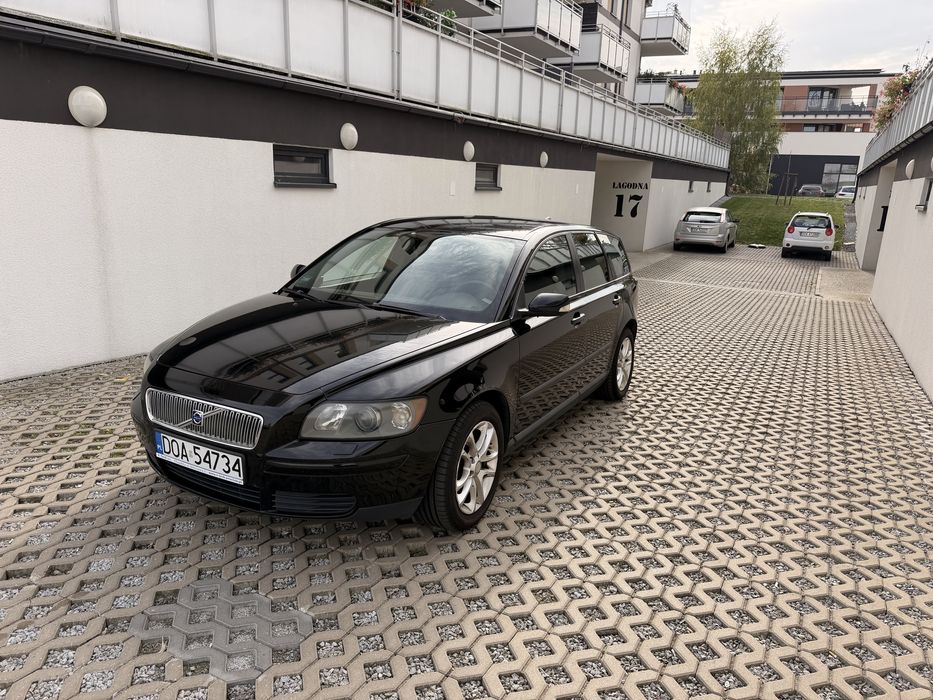 Volvo V50