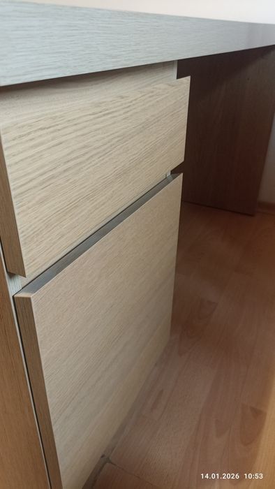 Biurko Ikea Malm 140 x 65 cm
