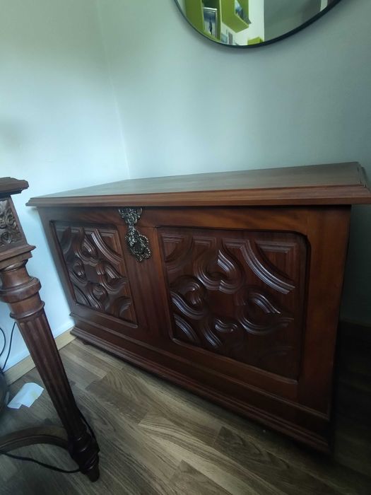 Baú de madeira casatanho