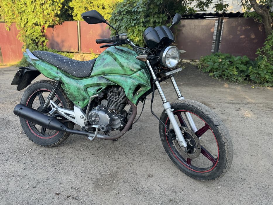 Продам Viper 200