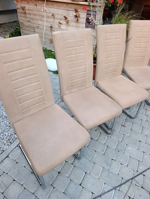 Sprzedam 6 krzeseł