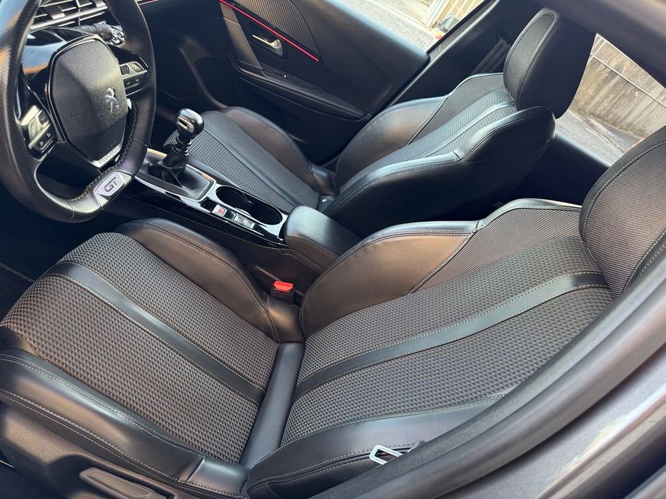 2022 Peugeot 208 GT i-cockpit como novo full extras