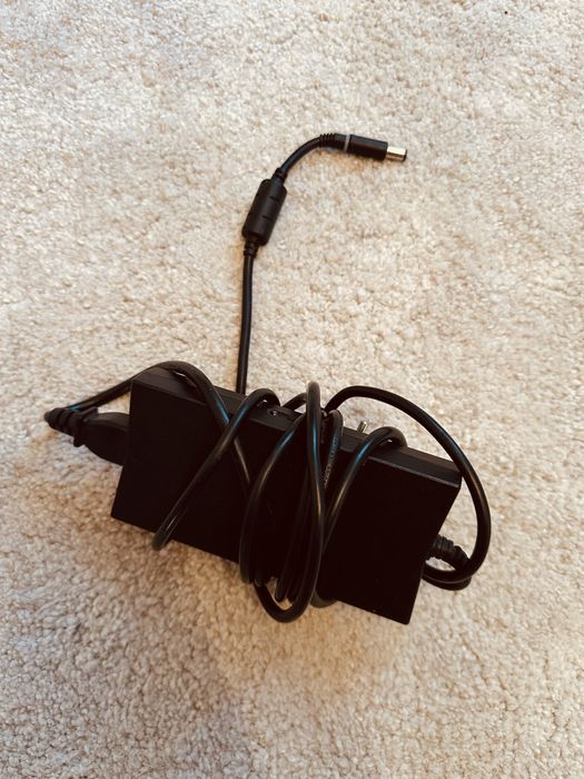 Dell Inspiron 7567 w bardzo dobrym stanie.