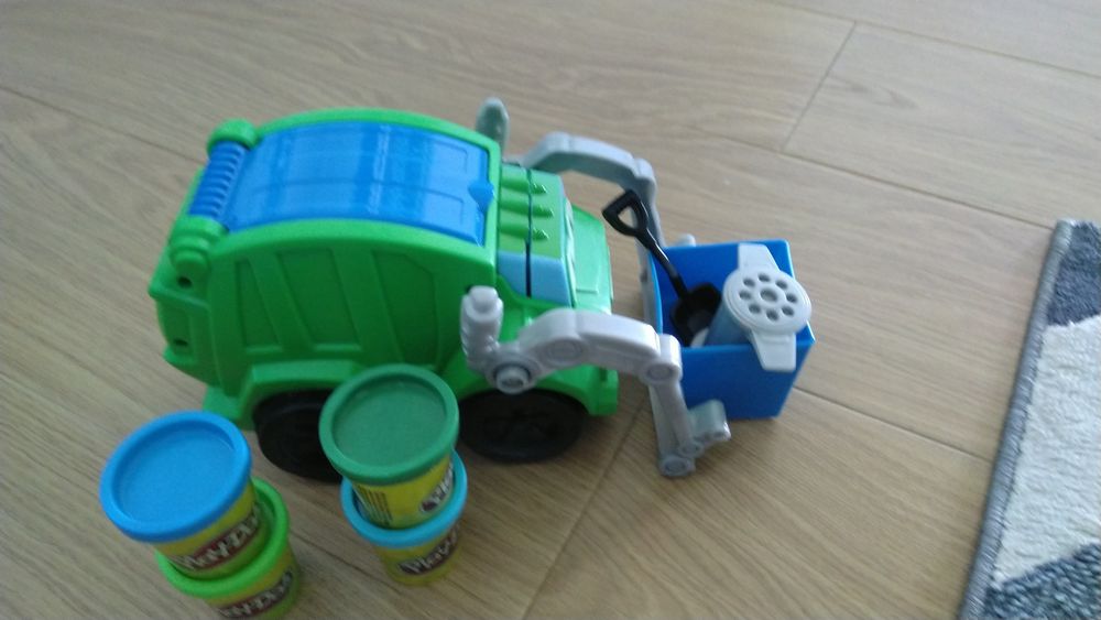 Hasbro śmieciarka Play doh- ciastolina