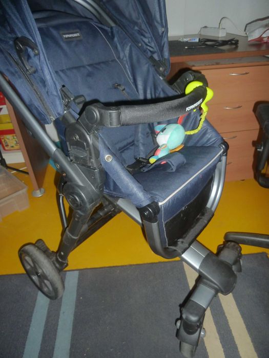 Carrinho de criança e ovo 0+ (Foppapedretti)