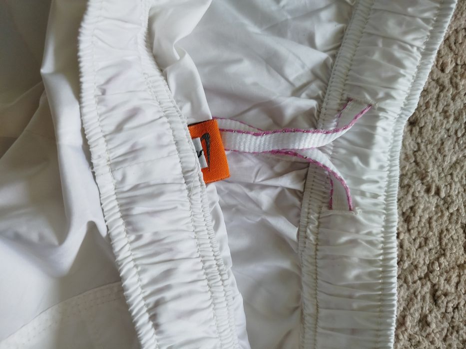 Жіночі шорти Nike