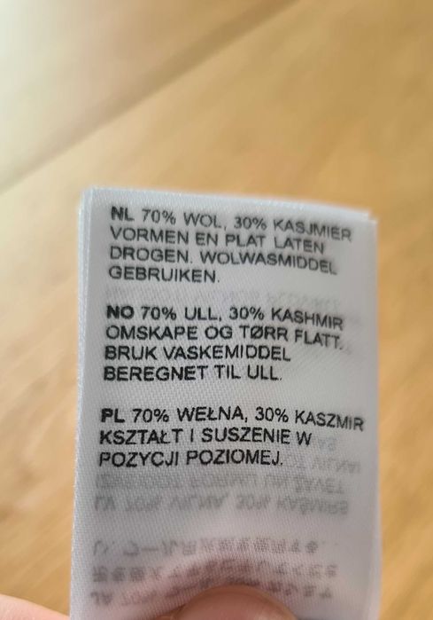 Kombinezon z mieszanki wełny i kaszmiru