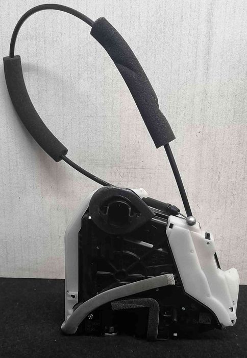 Fechadura / Fecho Porta Trás Esquerdo - NISSAN QASHQAI II