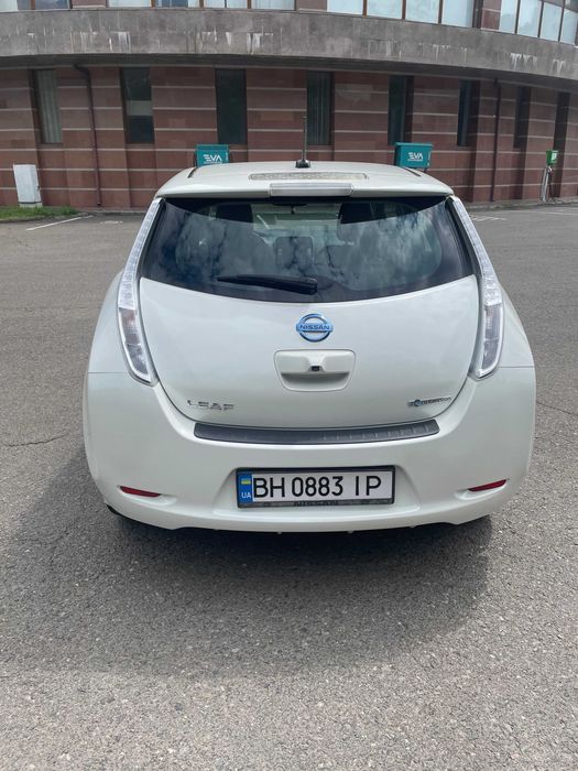 Nissan Leaf SL 2017 г.