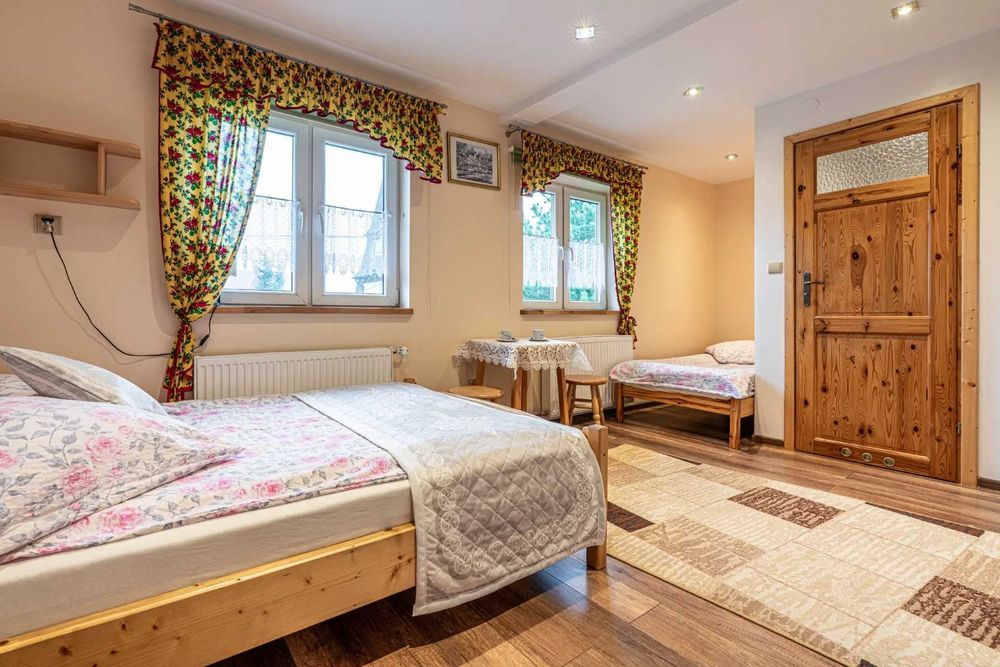 Pokoje Noclegi Zakopane | Noclegi Ząb | Wyżywienie | Widok na góry