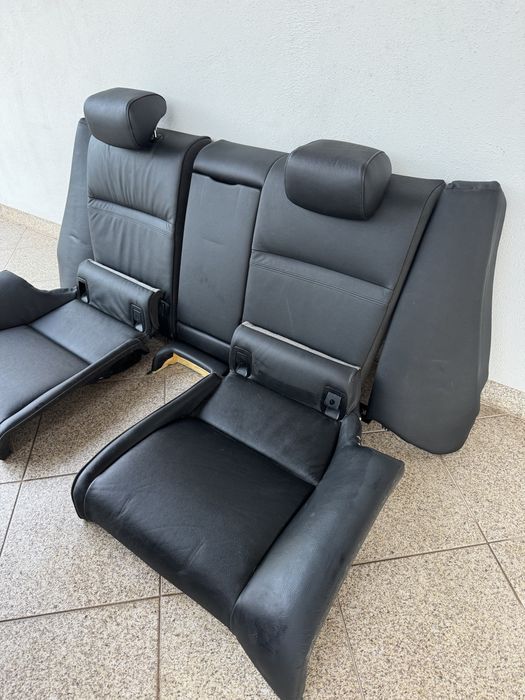Conjunto de Bancos Pack M  BMW E92 – Pele Preta / Aquecidos / Elétricos