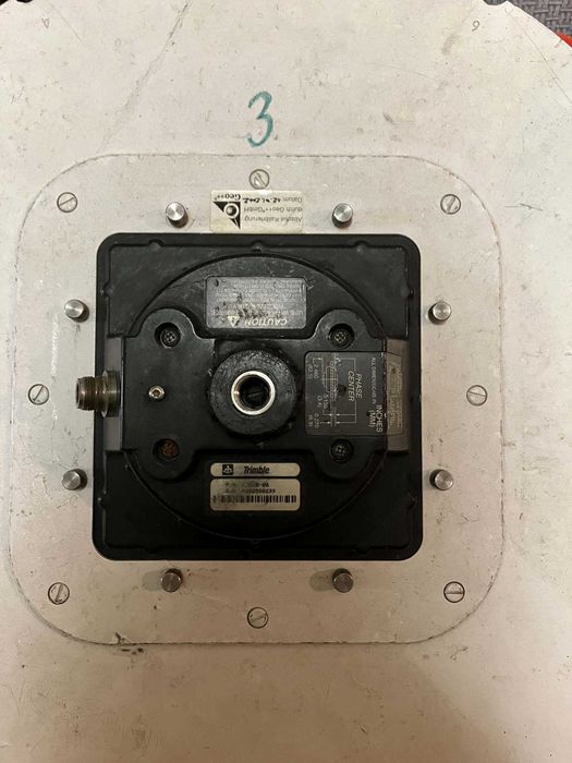 4 odbiorniki GPS (GNSS) Trimble 4000SSI