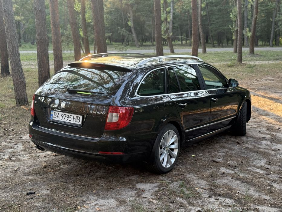 Škoda Superb 1.8 TSI DSG L&K • Панорама • Кожа • Память • Парктроники