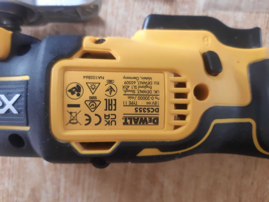 Narzędzie wielofunkcyjne  DeWALT
