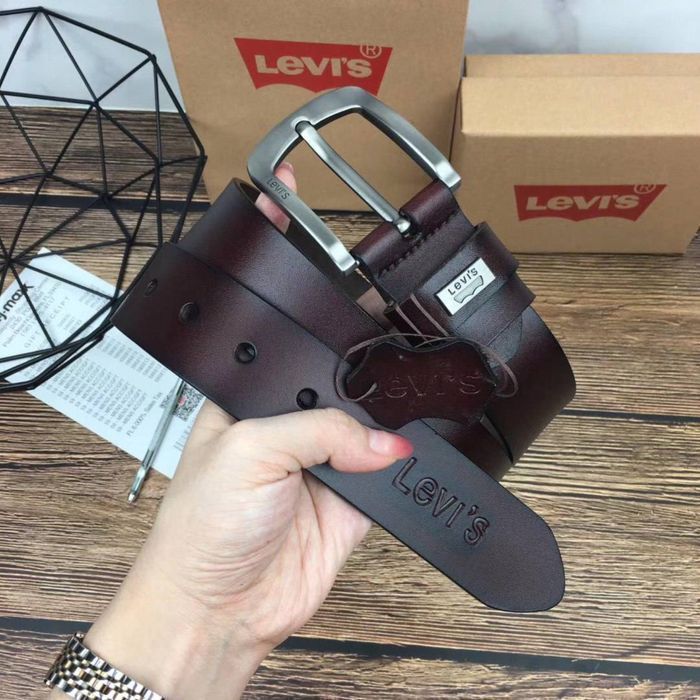 Мужской кожаный ремень коричневый Levi’s левайс шкіряний ремінь
