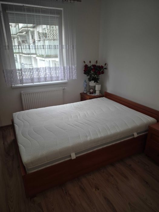 Łóżko  2-osobowe do sypialni + Materac, zakupiony 01.10.2024r