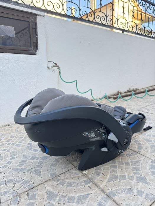 conjunto BeSafe iZi Go Modular i-Size + base ISOFIX iZi Modular