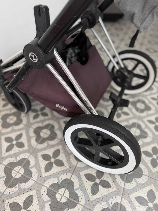 Коляска Cybex Priam 2 в 1