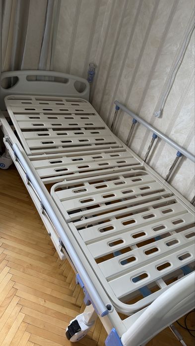 Продам медицинскую кровать