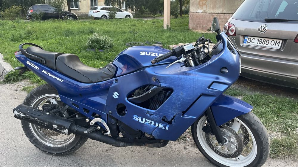 Продам мотоцикл сузукі