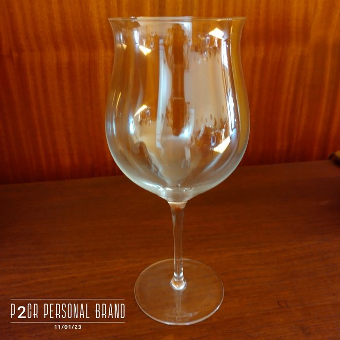 Copos de vinho mais de 50cl