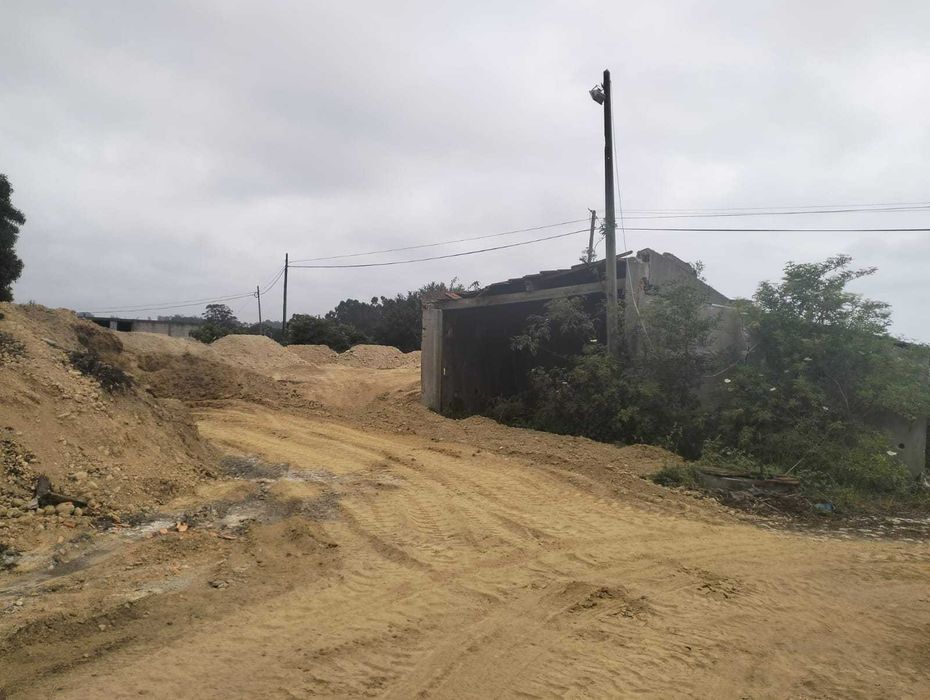 Dá-se terra - Vila do Conde