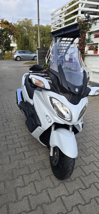 Suzuki Burgman 650
